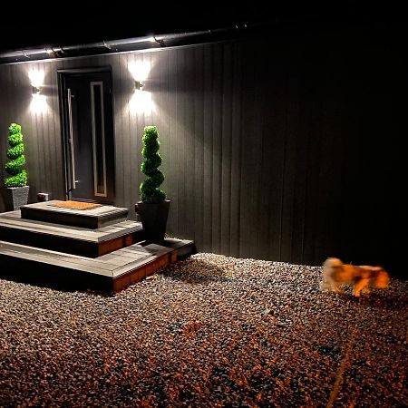 Loudoun Mains Luxury Lodges Newmilns ภายนอก รูปภาพ